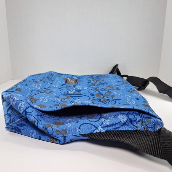 Nike Escape Sample Messenger Bag Blue Floral Embroidered Shoulder Laptop Book - Picture 5 of 11